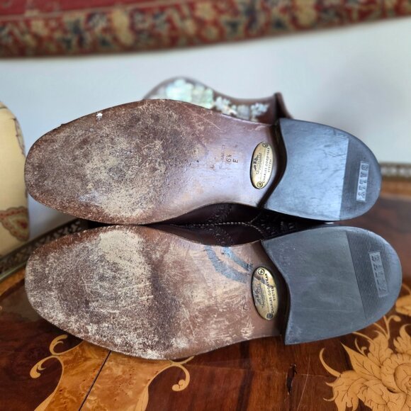 Bally Men’s Wingtips Oxford leather shoes - Picture 8 of 11